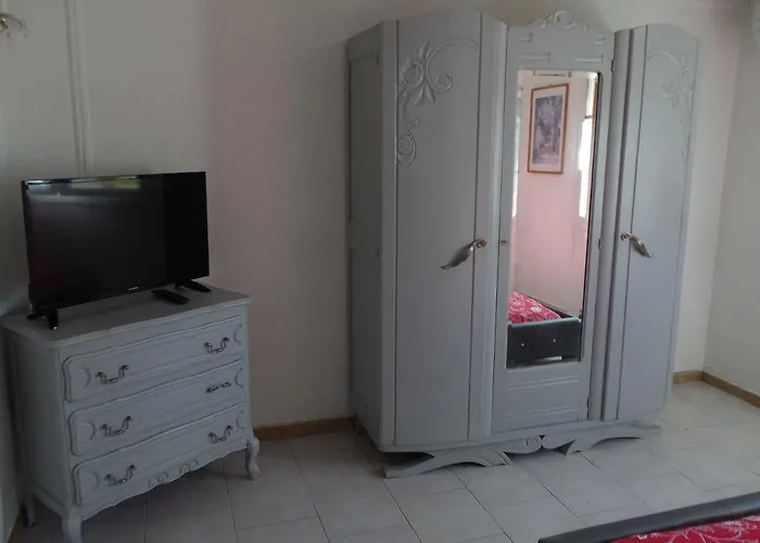 בית הארחה Des Garrigues